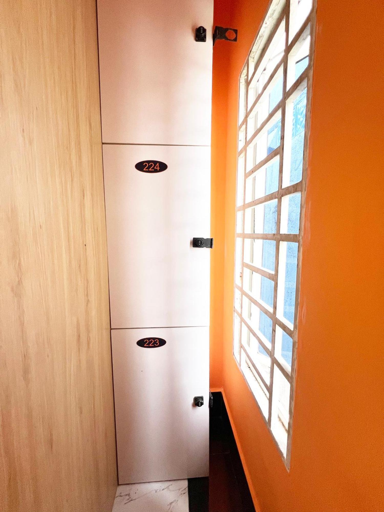 Tva Homestay - Tva Sleepbox - Tva Working Space 프놈펜 외부 사진