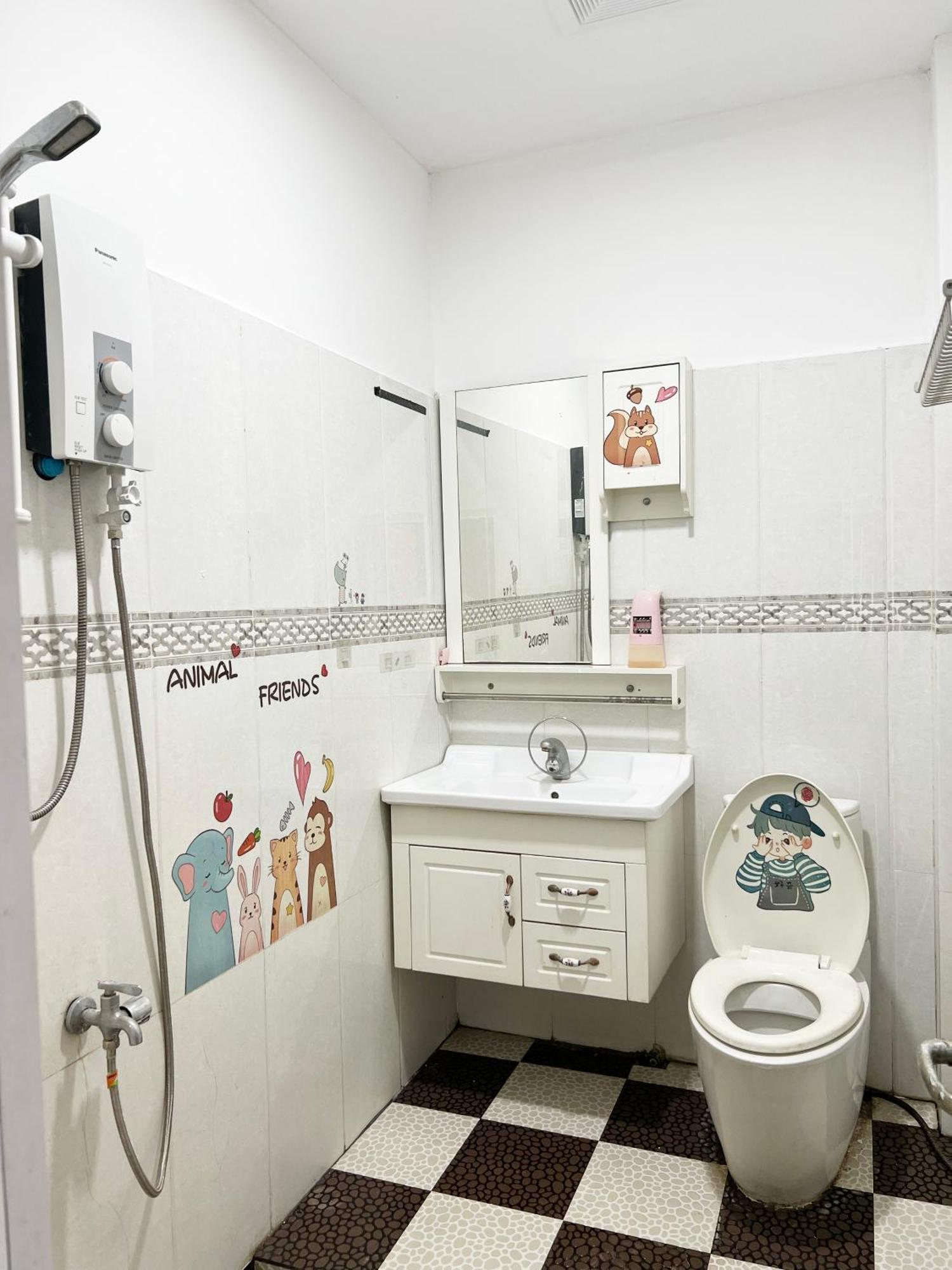 Tva Homestay - Tva Sleepbox - Tva Working Space 프놈펜 외부 사진