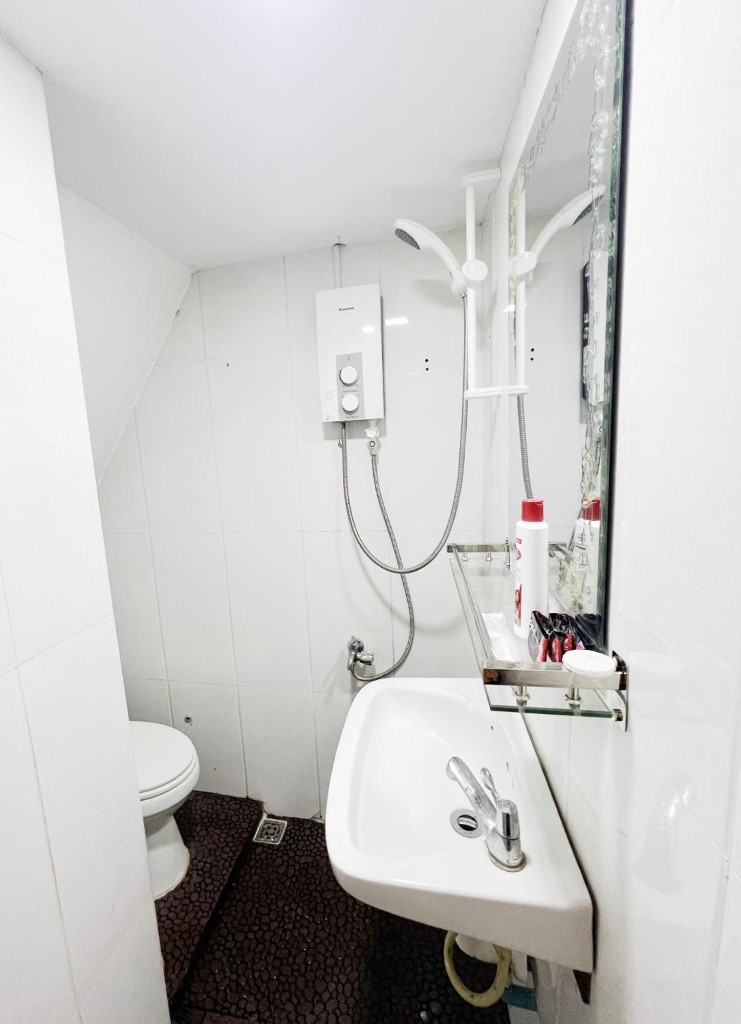Tva Homestay - Tva Sleepbox - Tva Working Space 프놈펜 외부 사진